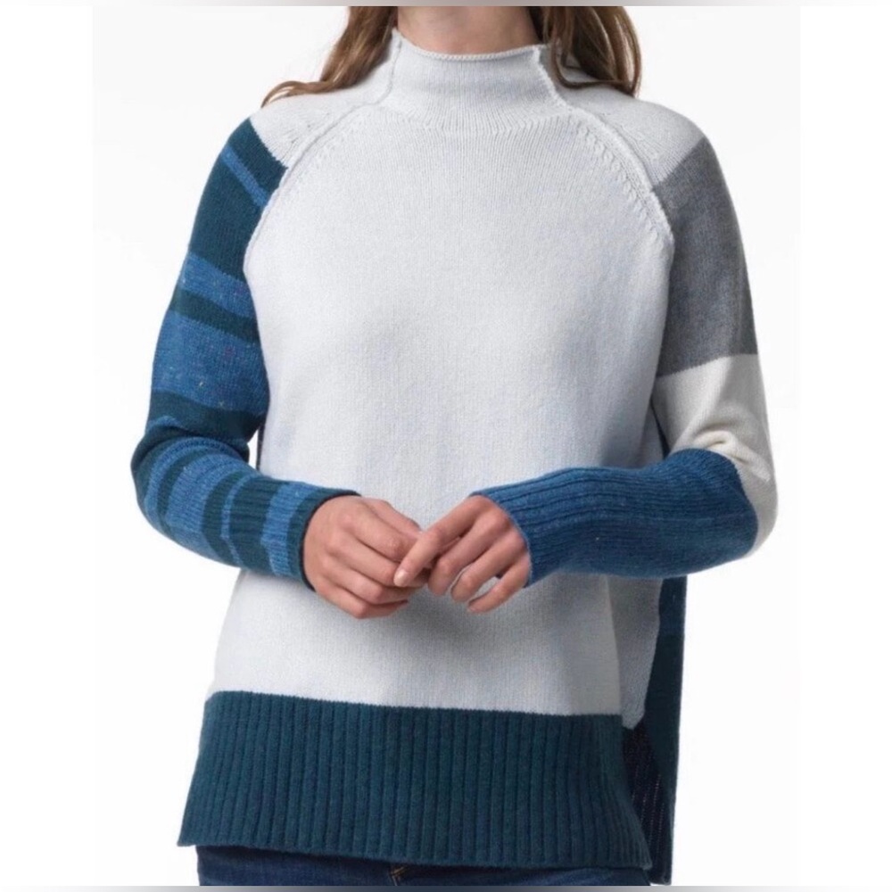 Zaket & Plover colorblock mock neck merino wool sweater